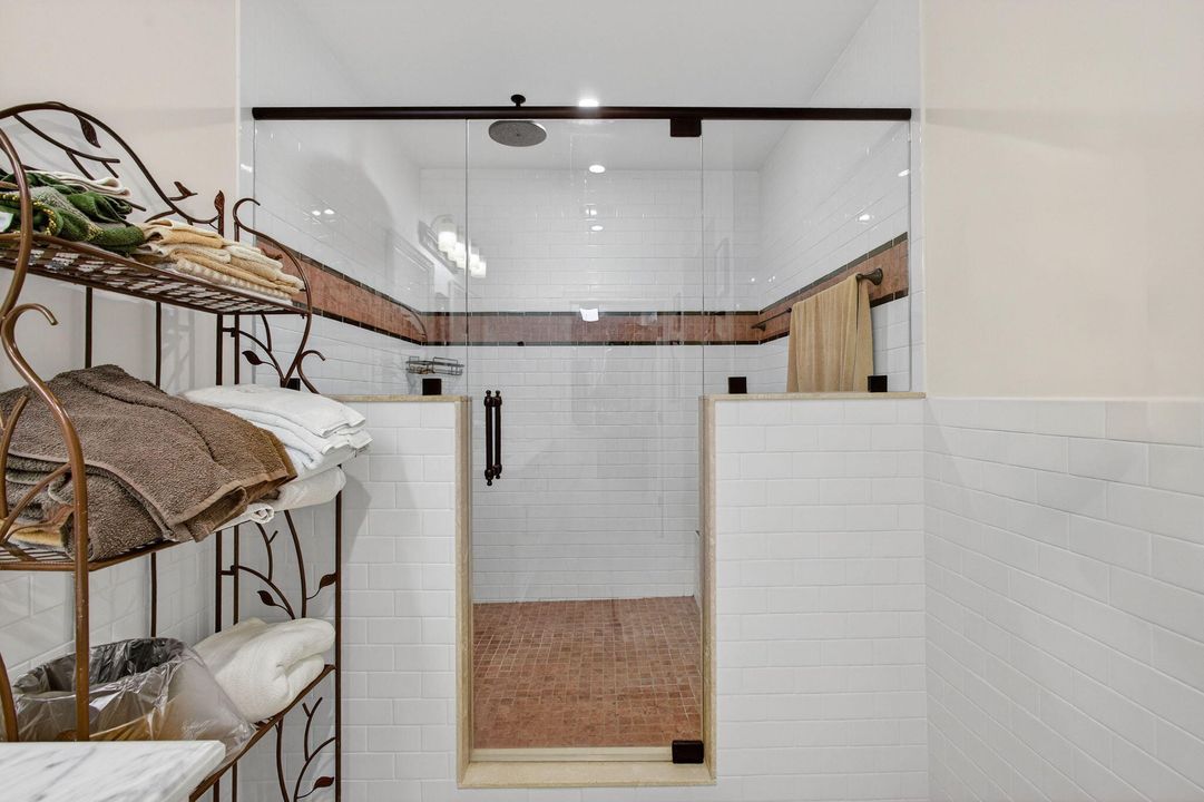 待售: $2,749,500 (3 贝兹, 3 浴室, 2680 平方英尺)