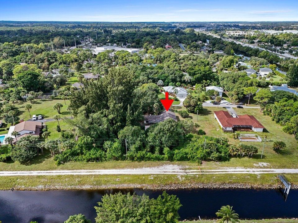 Activo con contrato: $559,000 (3 camas, 2 baños, 1946 Pies cuadrados)