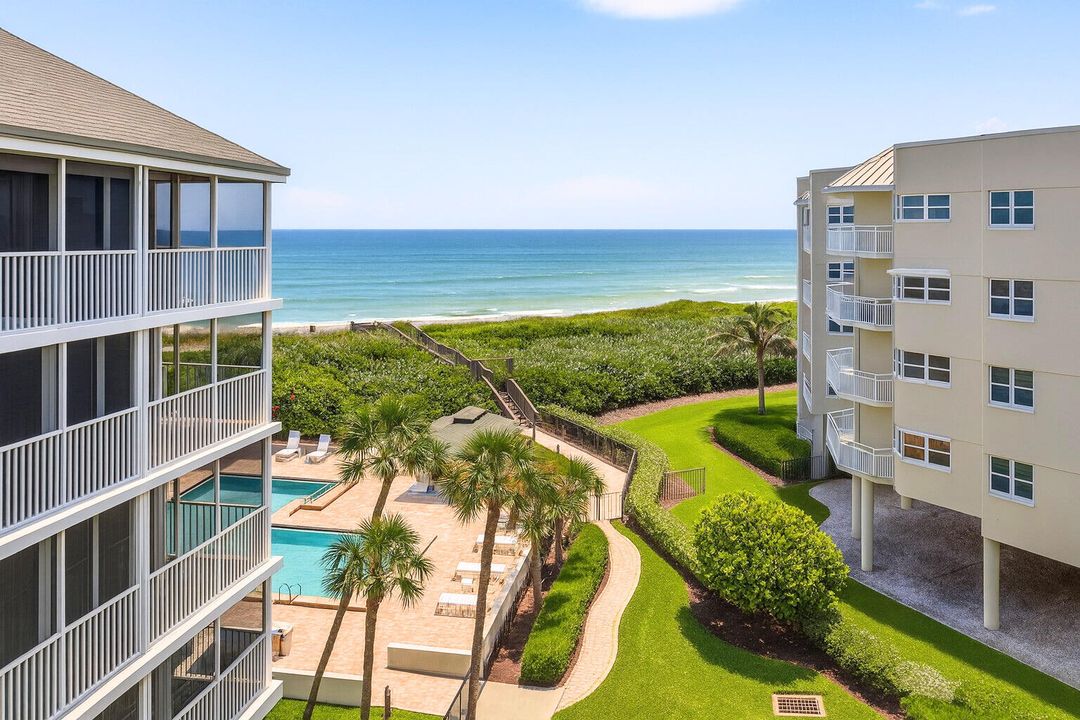 For Sale: $679,000 (1 beds, 1 baths, 1001 Square Feet)