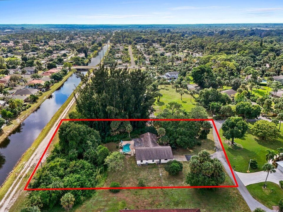 Activo con contrato: $559,000 (3 camas, 2 baños, 1946 Pies cuadrados)