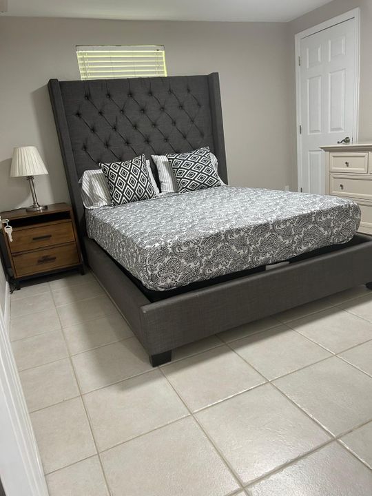 For Rent: $4,500 (3 beds, 2 baths, 1557 Square Feet)