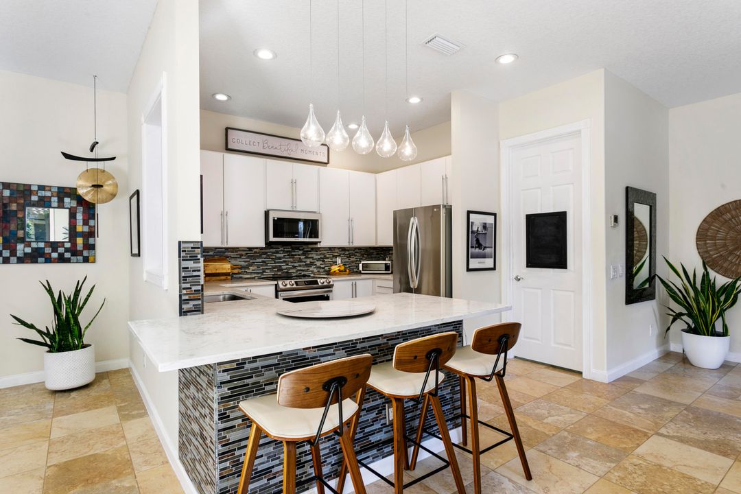 For Sale: $1,199,000 (3 beds, 3 baths, 2470 Square Feet)