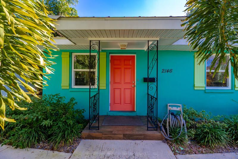 For Sale: $475,000 (3 beds, 3 baths, 1764 Square Feet)