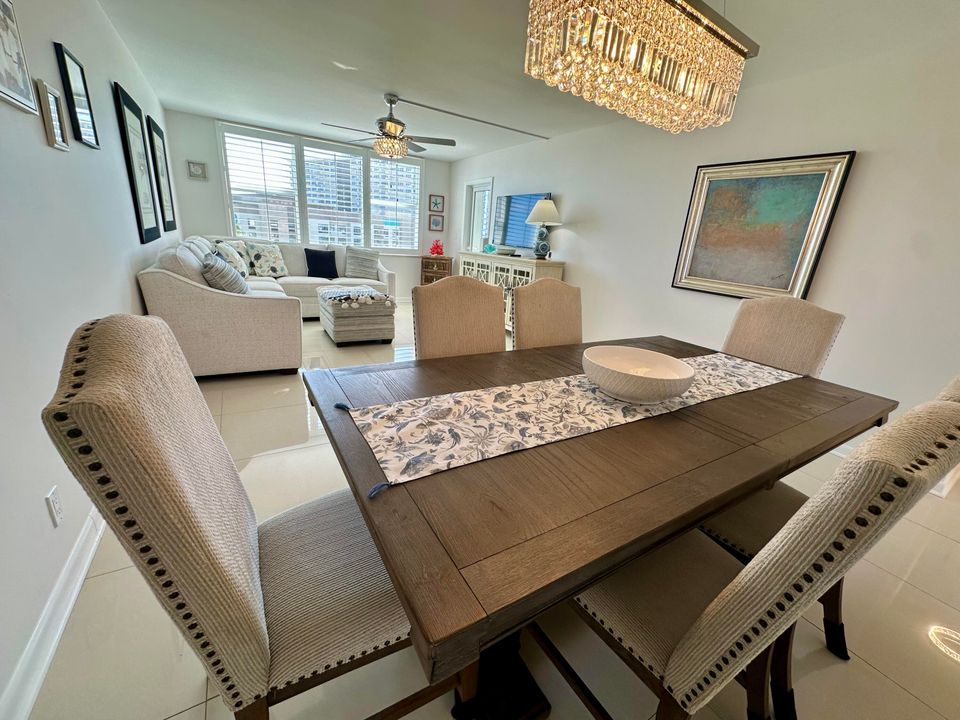 В аренду: $2,900 (2 спален, 2 ванн, 1000 Квадратных фут)