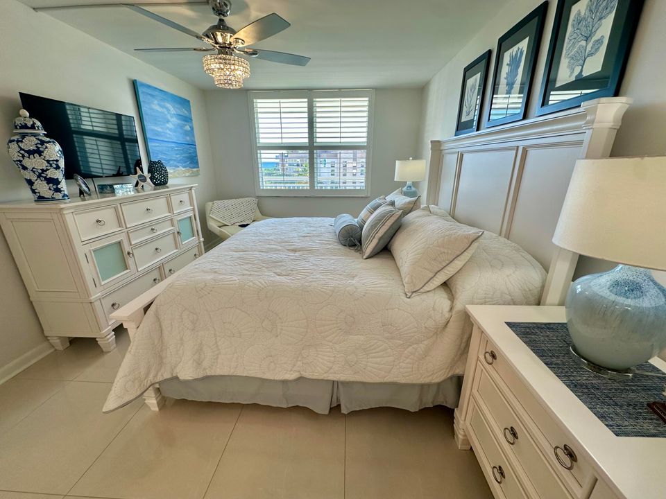 В аренду: $2,900 (2 спален, 2 ванн, 1000 Квадратных фут)