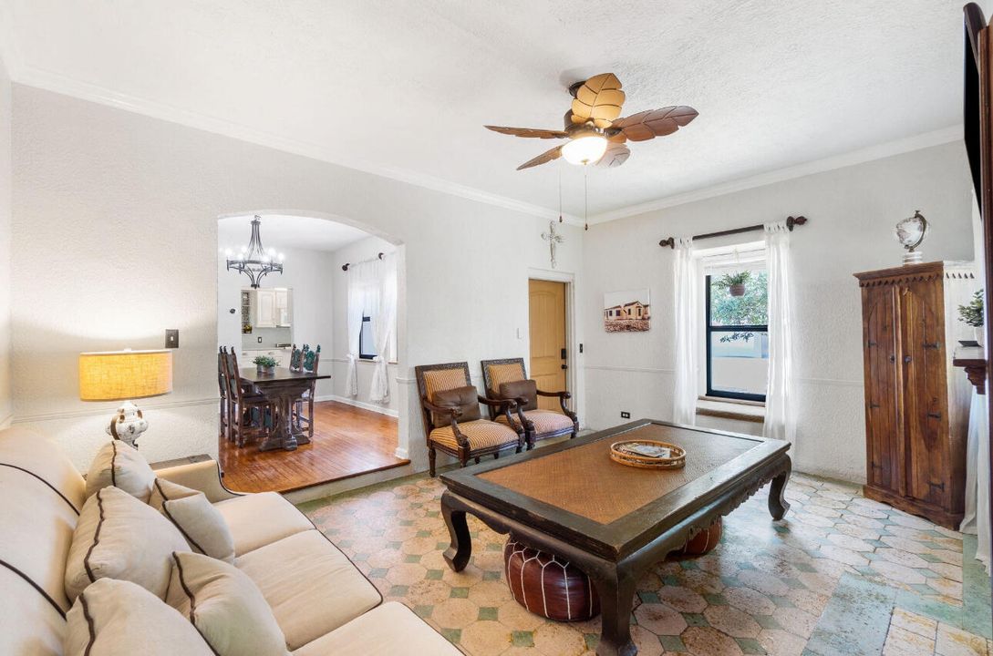 En Renta: $11,000 (4 camas, 4 baños, 2758 Pies cuadrados)