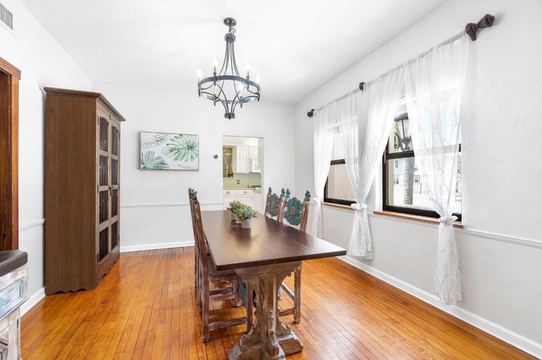 En Renta: $11,000 (4 camas, 4 baños, 2758 Pies cuadrados)