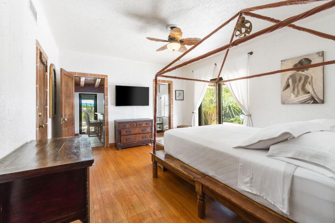 En Renta: $11,000 (4 camas, 4 baños, 2758 Pies cuadrados)