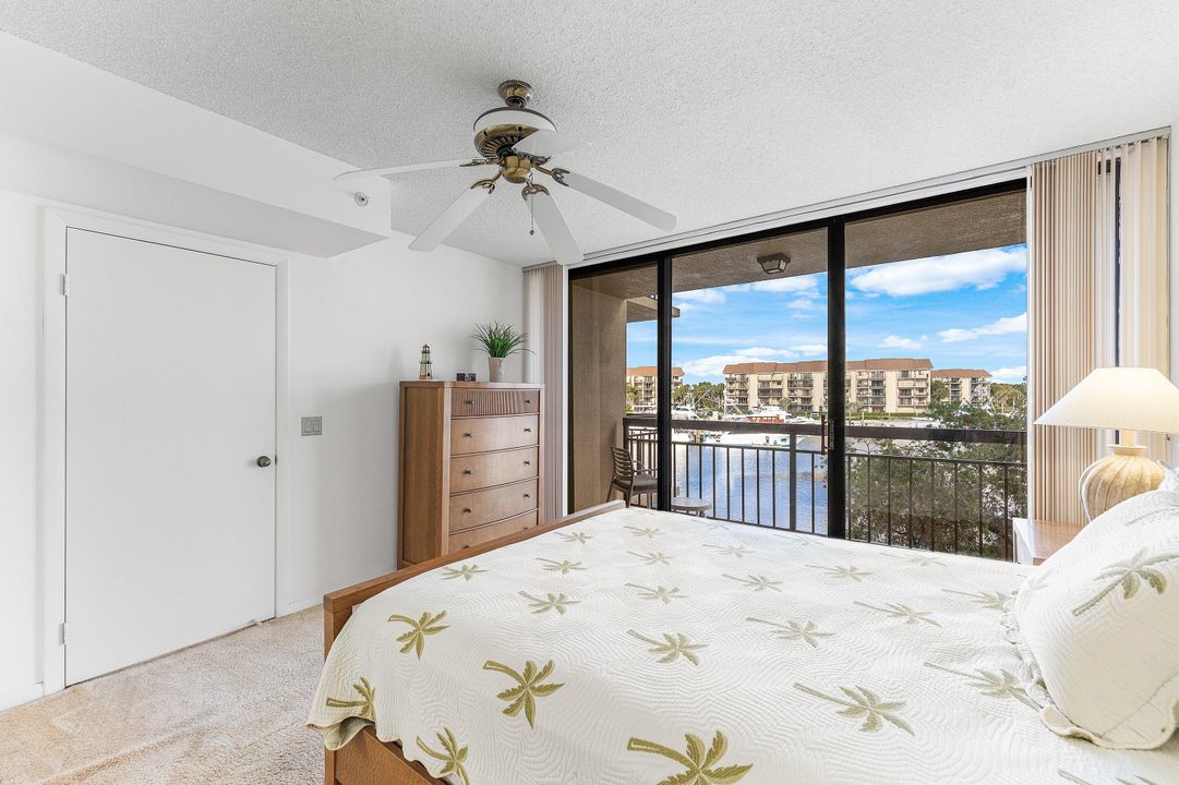 待售: $485,000 (2 贝兹, 2 浴室, 1385 平方英尺)