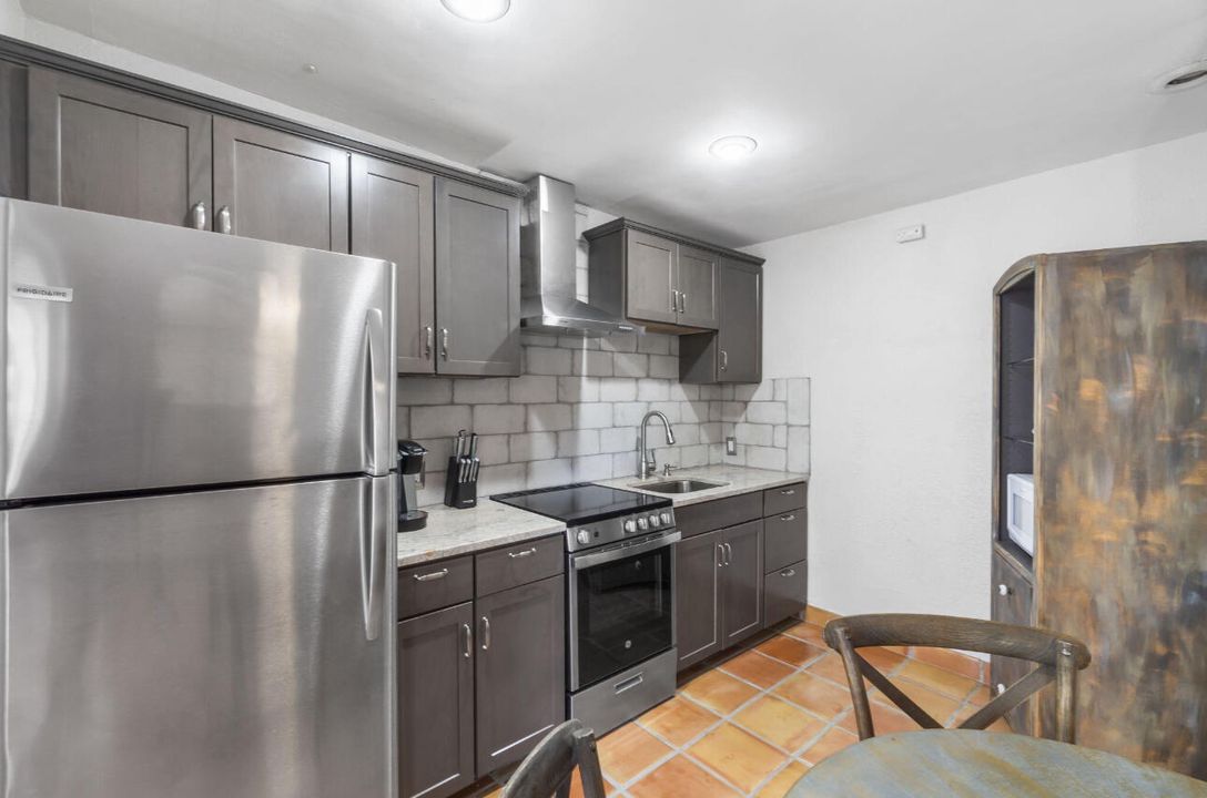 En Renta: $11,000 (4 camas, 4 baños, 2758 Pies cuadrados)