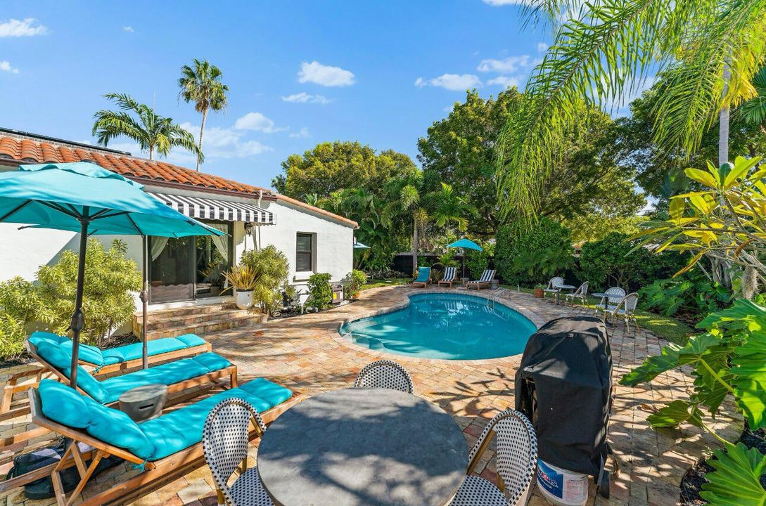 En Renta: $11,000 (4 camas, 4 baños, 2758 Pies cuadrados)