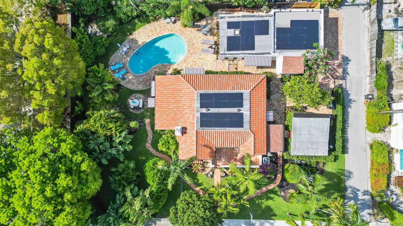 En Renta: $11,000 (4 camas, 4 baños, 2758 Pies cuadrados)