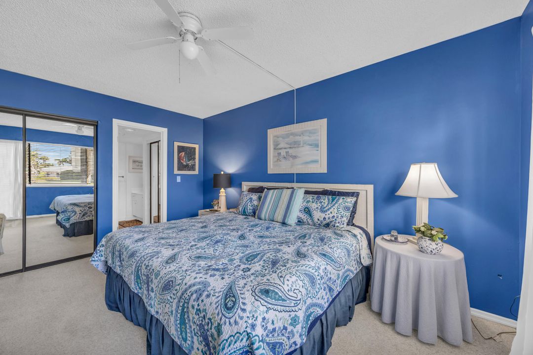 For Sale: $199,900 (1 beds, 1 baths, 678 Square Feet)