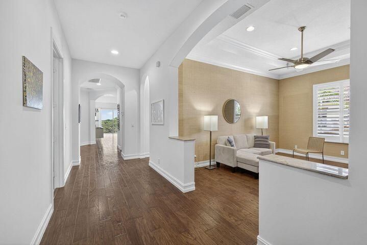 В аренду: $14,000 (3 спален, 3 ванн, 2793 Квадратных фут)