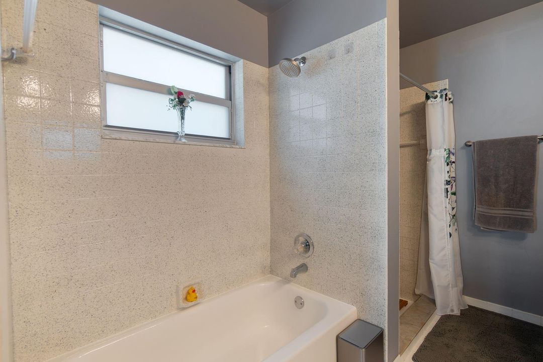 На продажу: $685,500 (4 спален, 2 ванн, 2180 Квадратных фут)