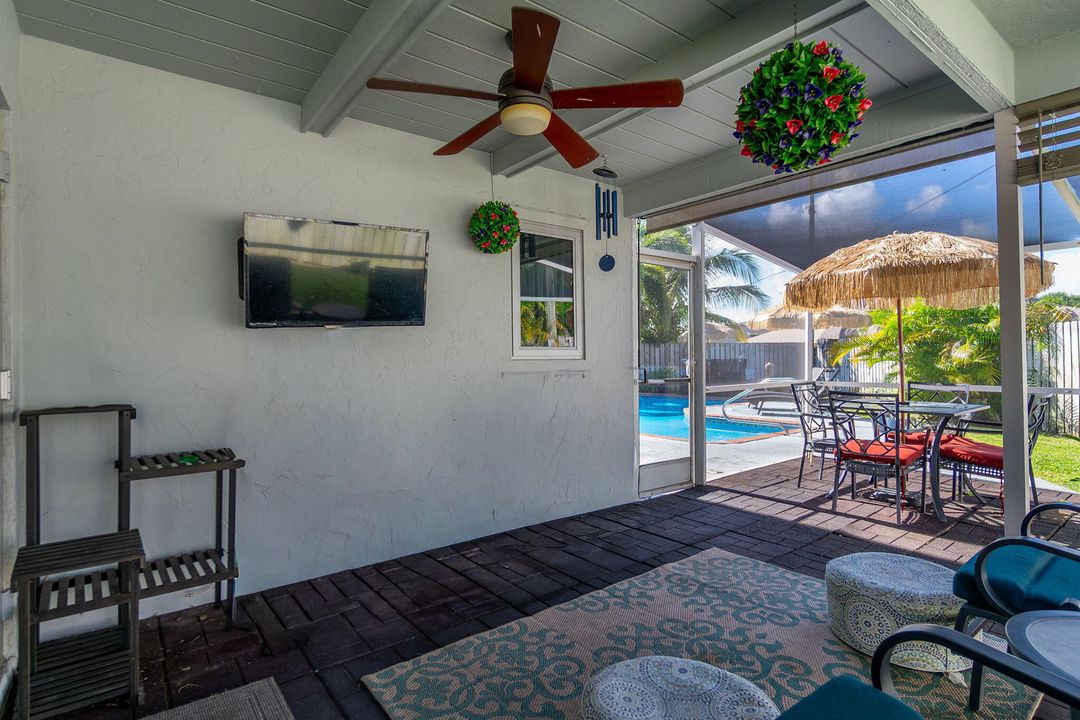 На продажу: $685,500 (4 спален, 2 ванн, 2180 Квадратных фут)