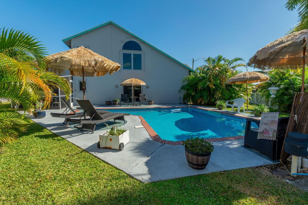 На продажу: $685,500 (4 спален, 2 ванн, 2180 Квадратных фут)