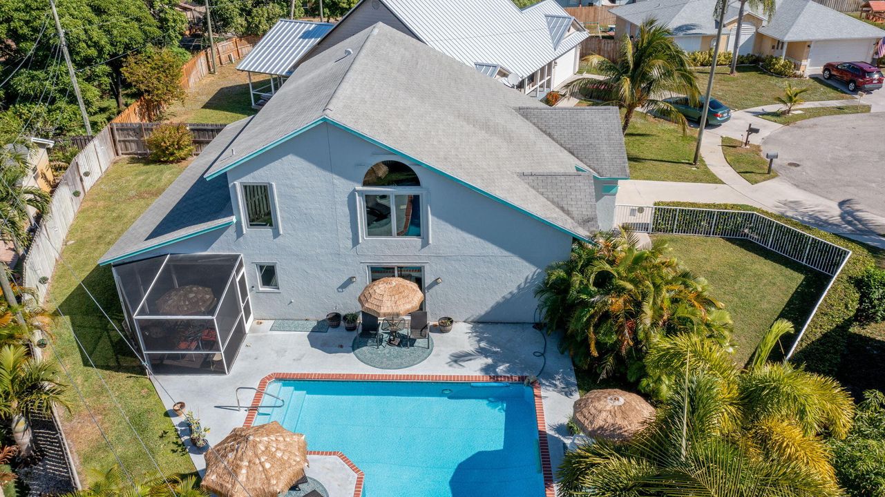 На продажу: $685,500 (4 спален, 2 ванн, 2180 Квадратных фут)