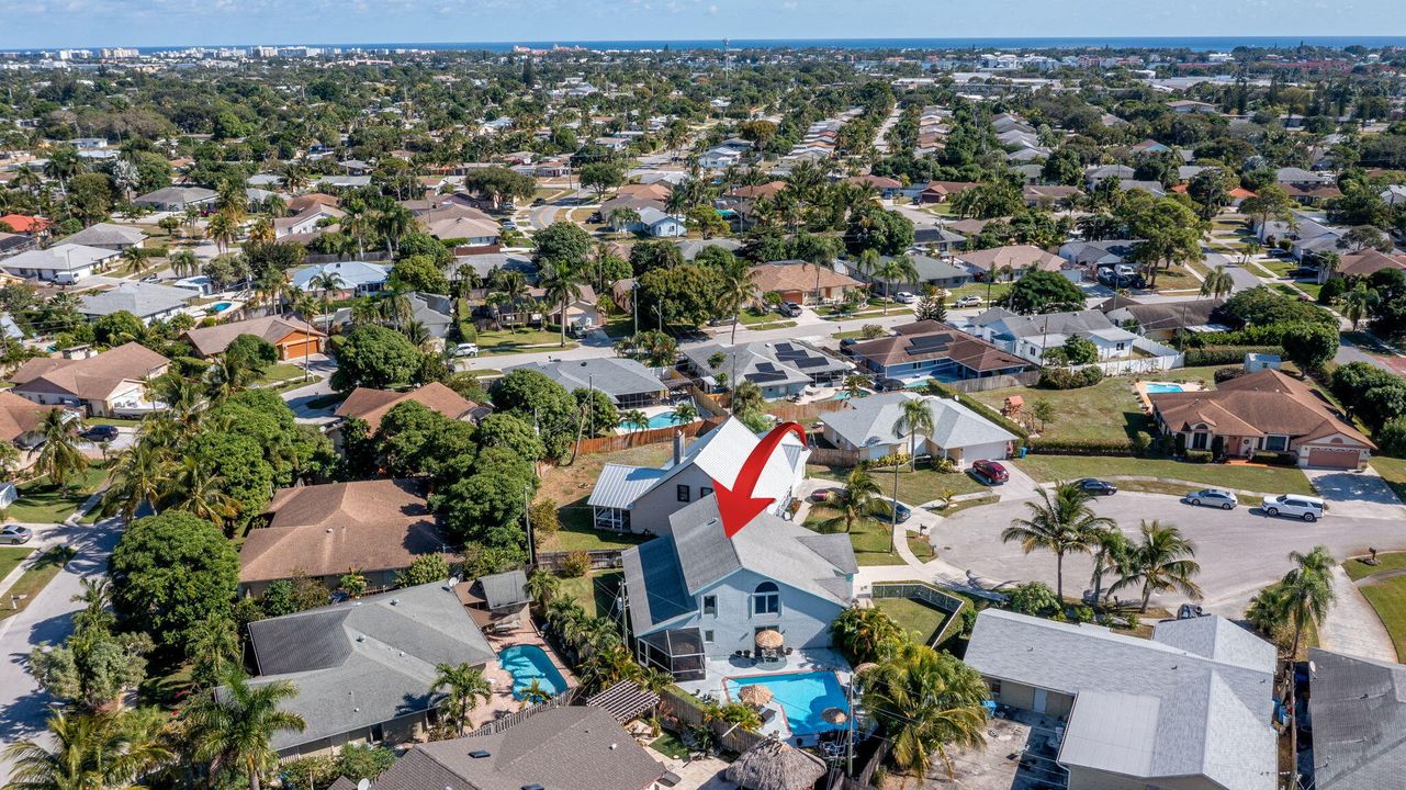 На продажу: $685,500 (4 спален, 2 ванн, 2180 Квадратных фут)