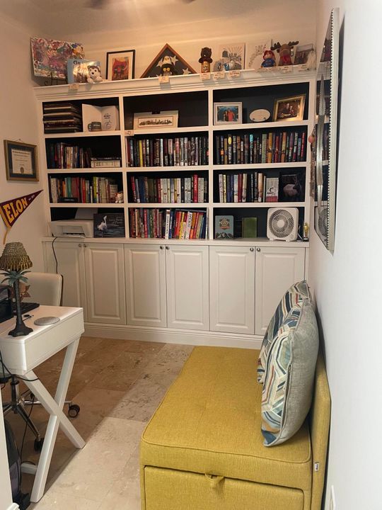 For Sale: $539,900 (2 beds, 2 baths, 1989 Square Feet)