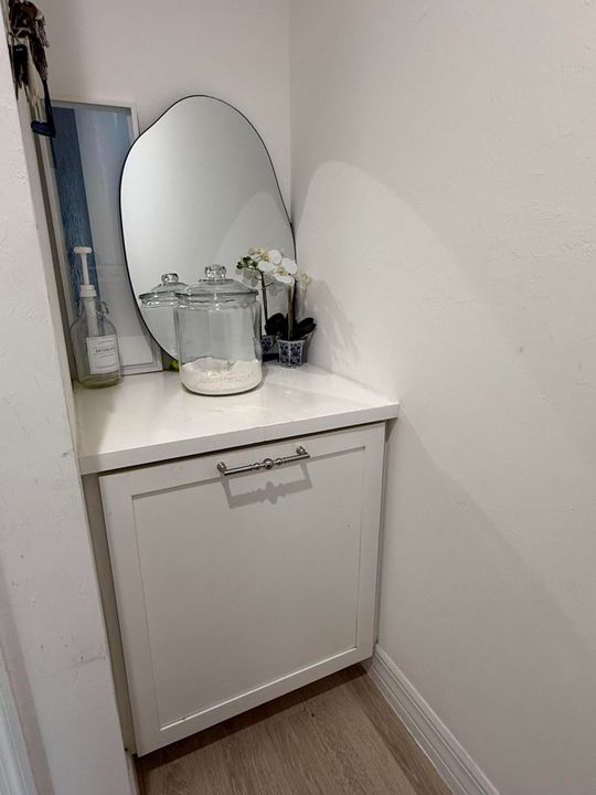 For Sale: $450,000 (3 beds, 2 baths, 1524 Square Feet)