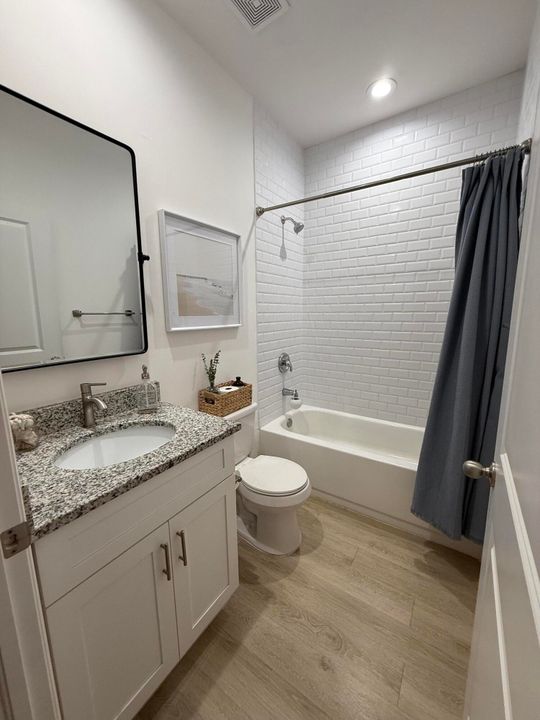 For Sale: $450,000 (3 beds, 2 baths, 1524 Square Feet)