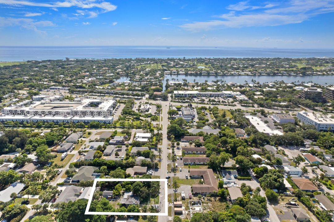 For Sale: $650,000 (0 beds, 0 baths, 1598 Square Feet)