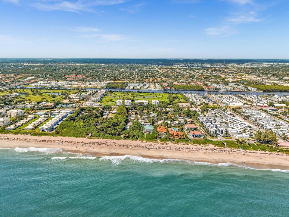 Active With Contract: $185,000 (2 beds, 1 baths, 798 Square Feet)