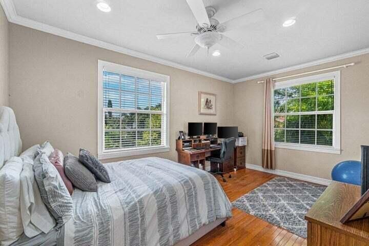 En Renta: $5,500 (4 camas, 3 baños, 3008 Pies cuadrados)