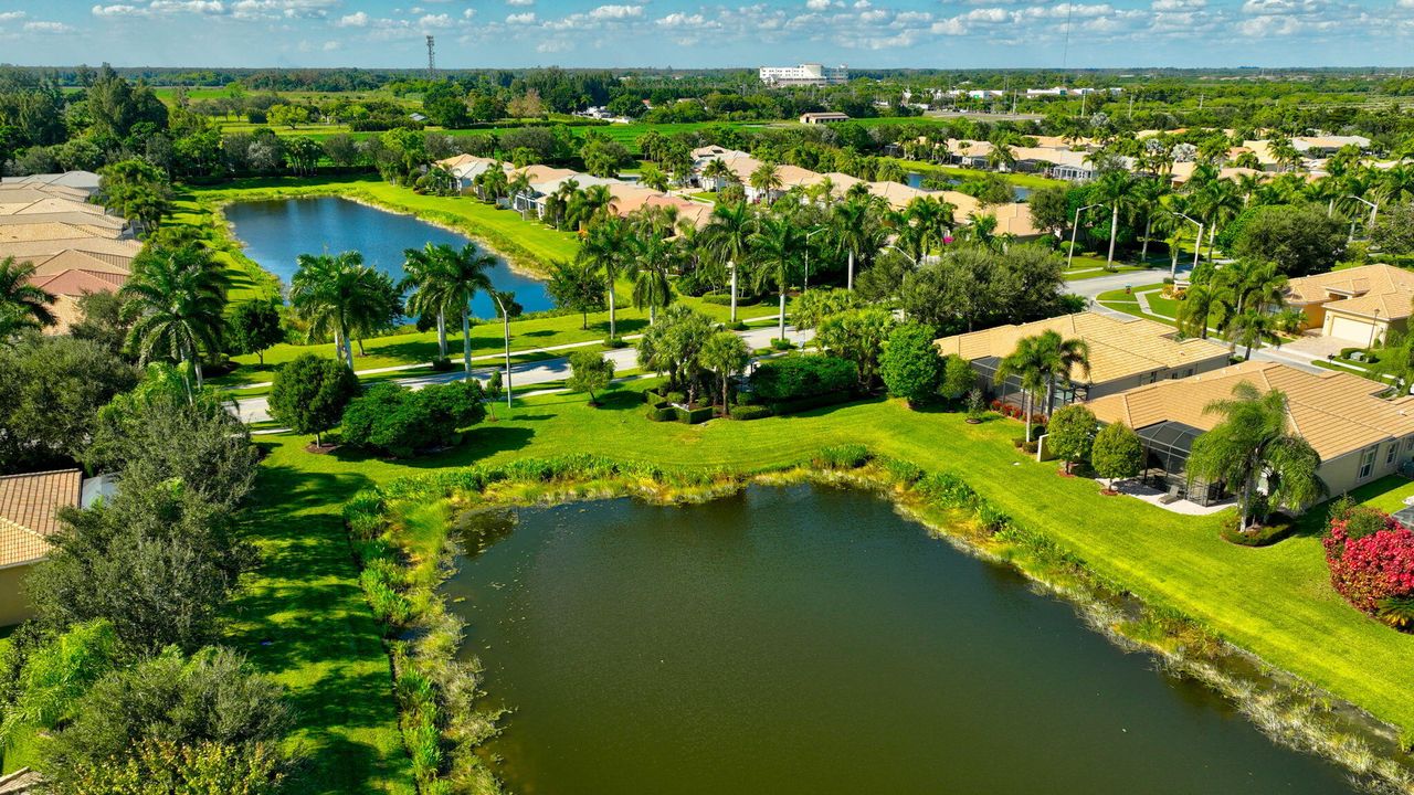 For Sale: $710,000 (3 beds, 2 baths, 2019 Square Feet)