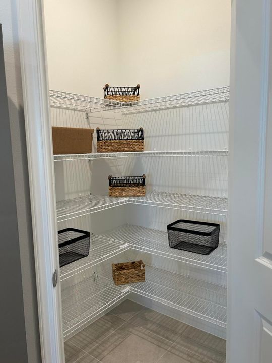 For Rent: $5,000 (4 beds, 2 baths, 2209 Square Feet)