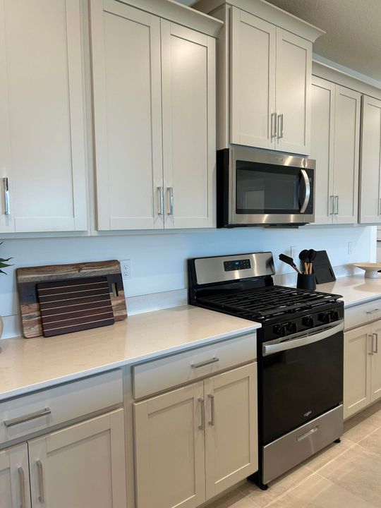 For Rent: $5,000 (4 beds, 2 baths, 2209 Square Feet)