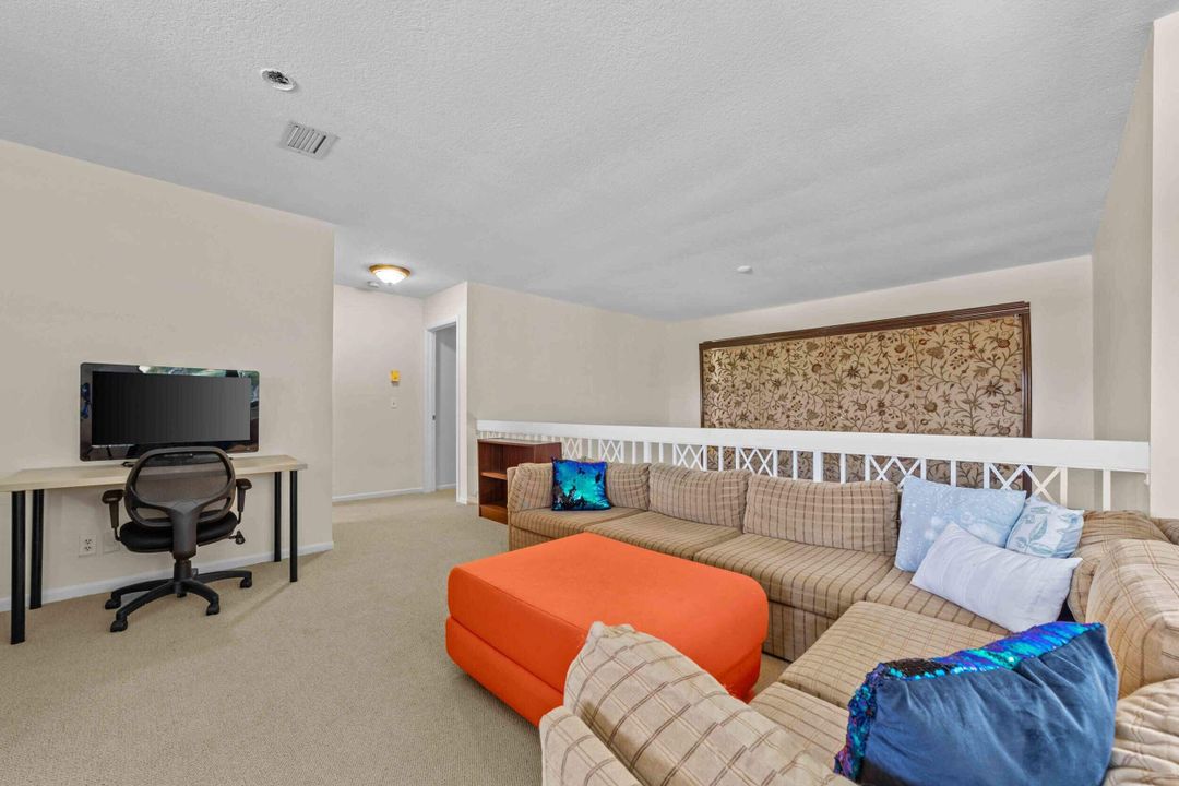 待售: $525,000 (4 贝兹, 3 浴室, 2127 平方英尺)