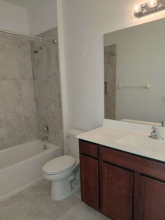 待售: $280,800 (2 贝兹, 2 浴室, 1500 平方英尺)