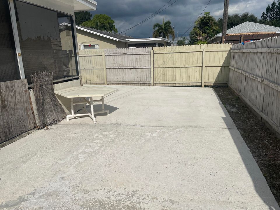 En Renta: $2,200 (2 camas, 1 baños, 1040 Pies cuadrados)