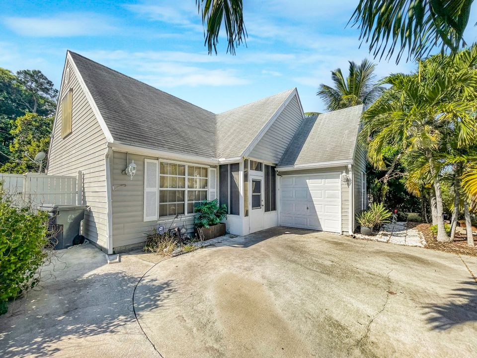 待售: $475,000 (3 贝兹, 2 浴室, 1638 平方英尺)