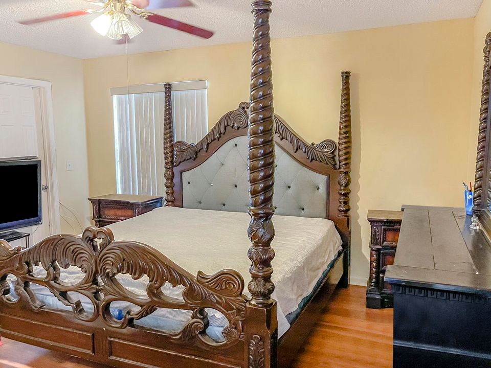 待售: $475,000 (3 贝兹, 2 浴室, 1638 平方英尺)