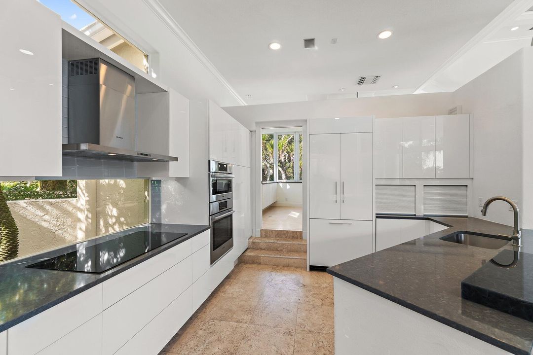 En Venta: $3,245,000 (4 camas, 4 baños, 4355 Pies cuadrados)