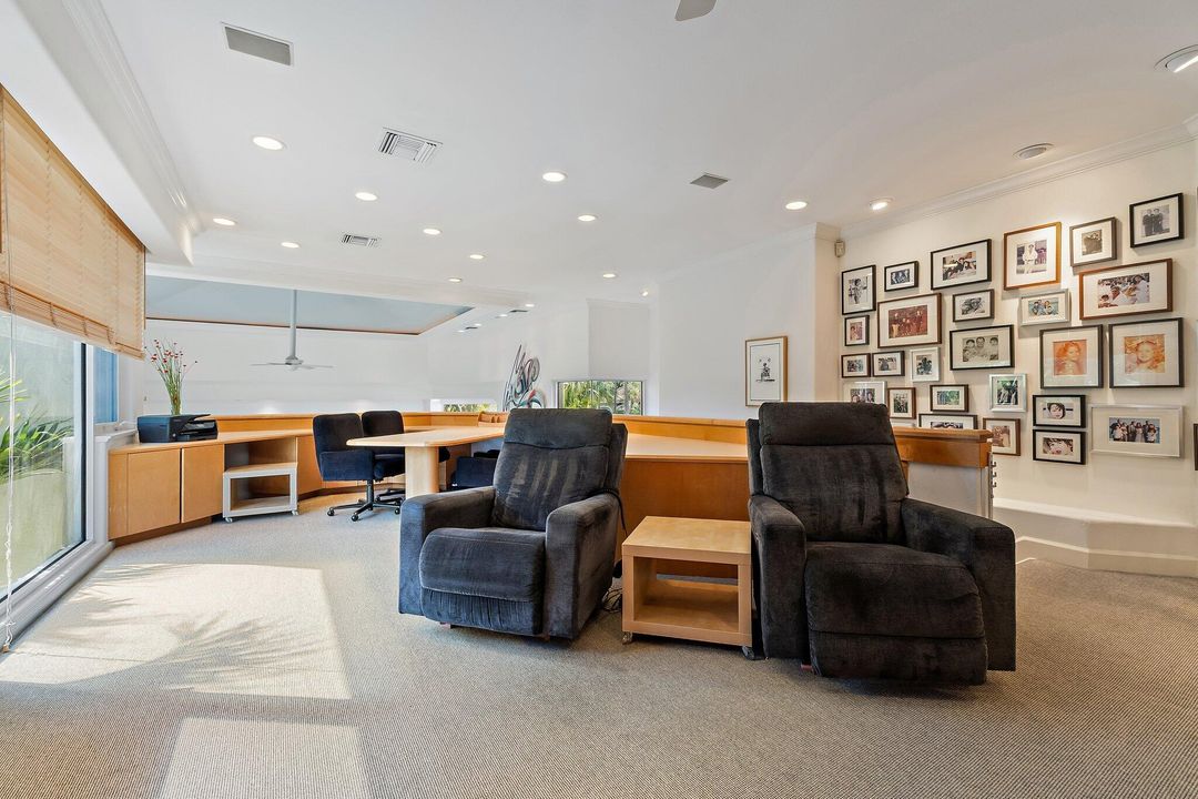 En Venta: $3,245,000 (4 camas, 4 baños, 4355 Pies cuadrados)