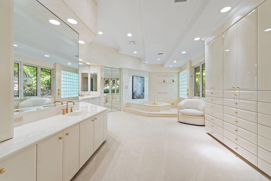 En Venta: $3,245,000 (4 camas, 4 baños, 4355 Pies cuadrados)