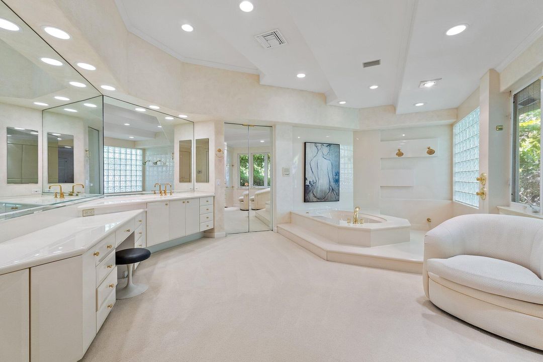 En Venta: $3,245,000 (4 camas, 4 baños, 4355 Pies cuadrados)