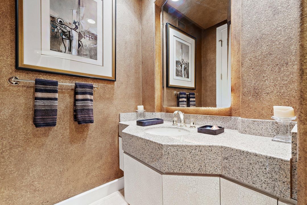 En Venta: $3,245,000 (4 camas, 4 baños, 4355 Pies cuadrados)