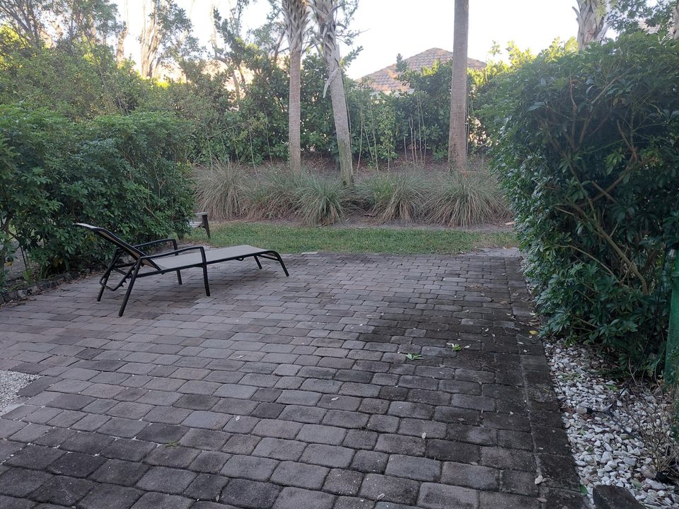 待售: $280,800 (2 贝兹, 2 浴室, 1500 平方英尺)