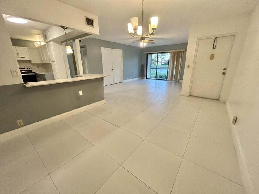 На продажу: $205,000 (3 спален, 2 ванн, 1468 Квадратных фут)