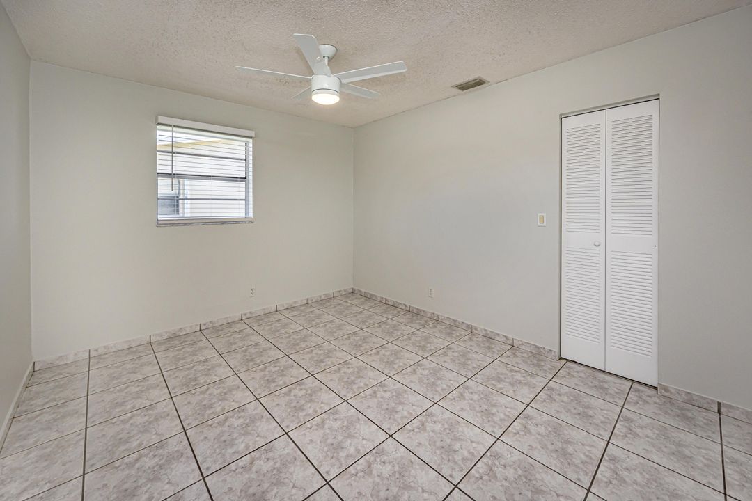 出租: $1,900 (2 贝兹, 2 浴室, 1050 平方英尺)