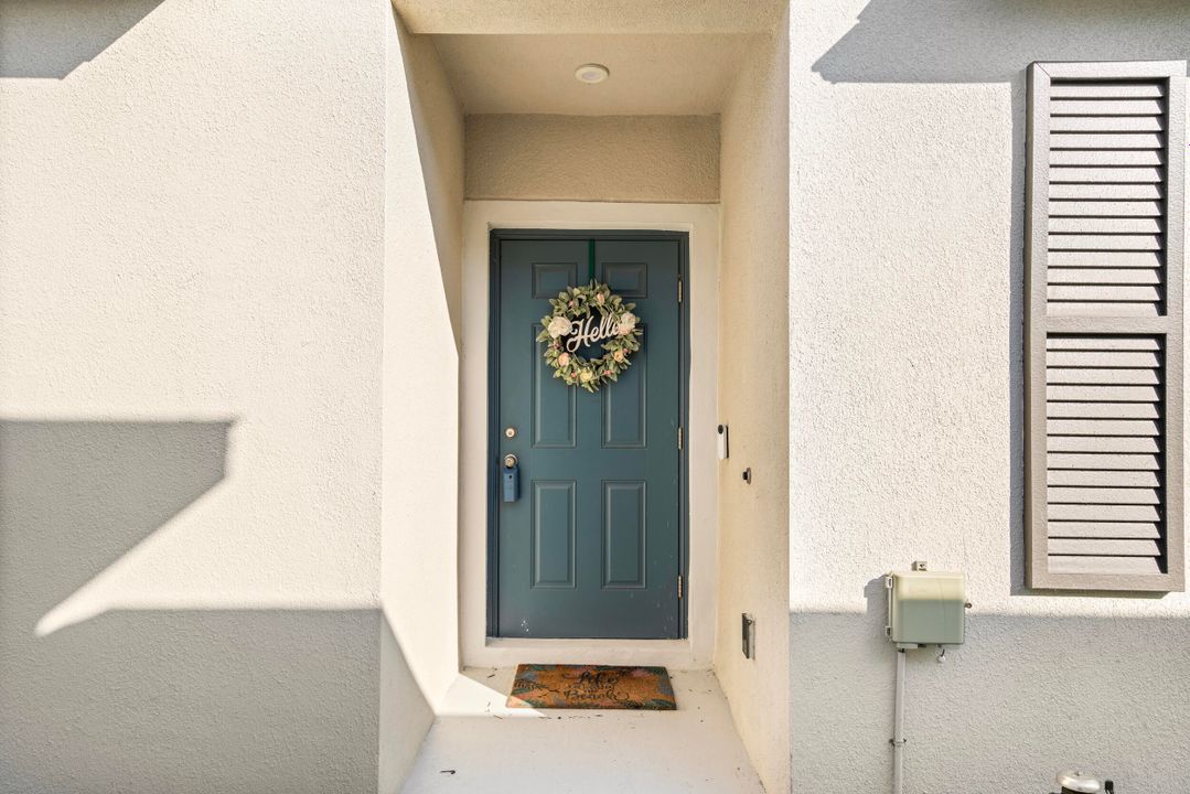 For Sale: $315,900 (3 beds, 2 baths, 1529 Square Feet)