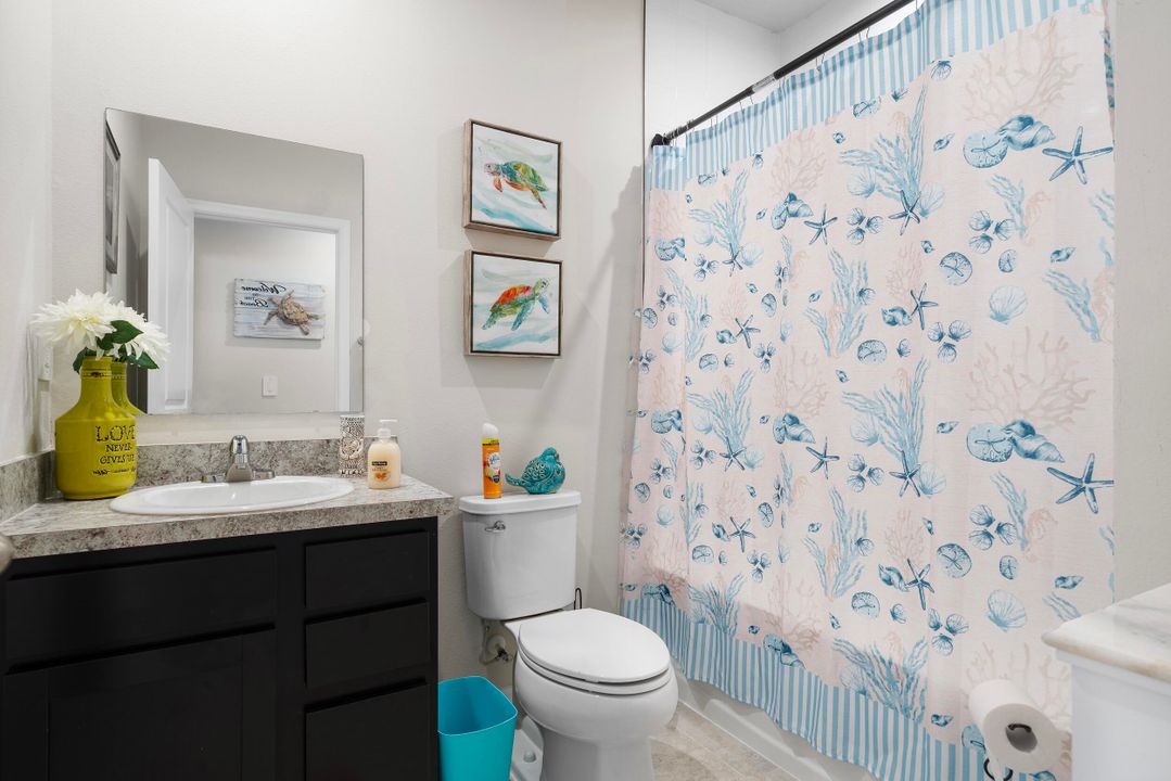 For Sale: $315,900 (3 beds, 2 baths, 1529 Square Feet)