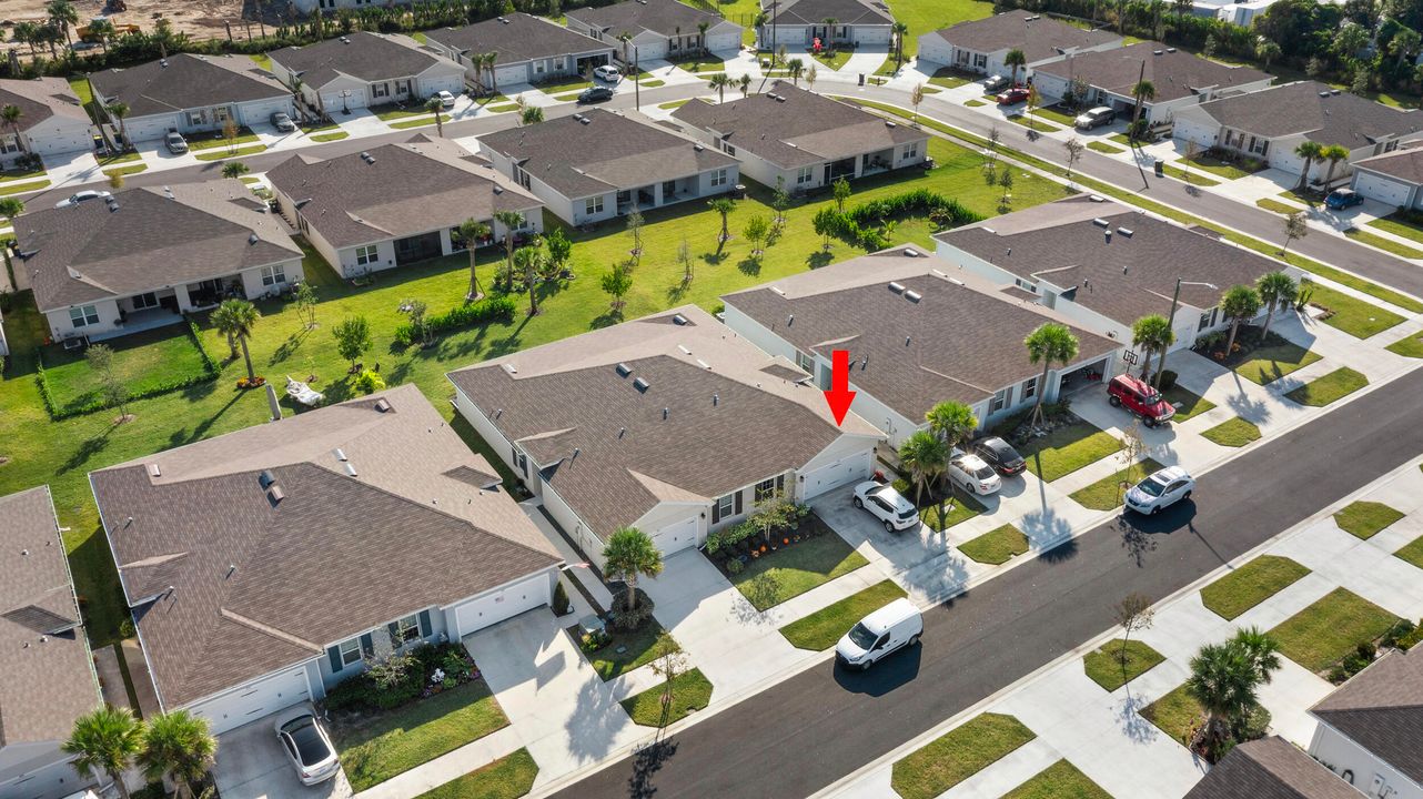 For Sale: $315,900 (3 beds, 2 baths, 1529 Square Feet)