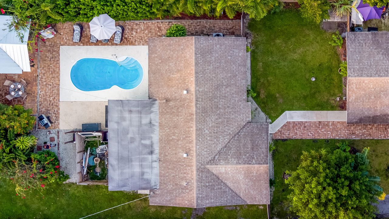 For Rent: $3,800 (3 beds, 2 baths, 1227 Square Feet)