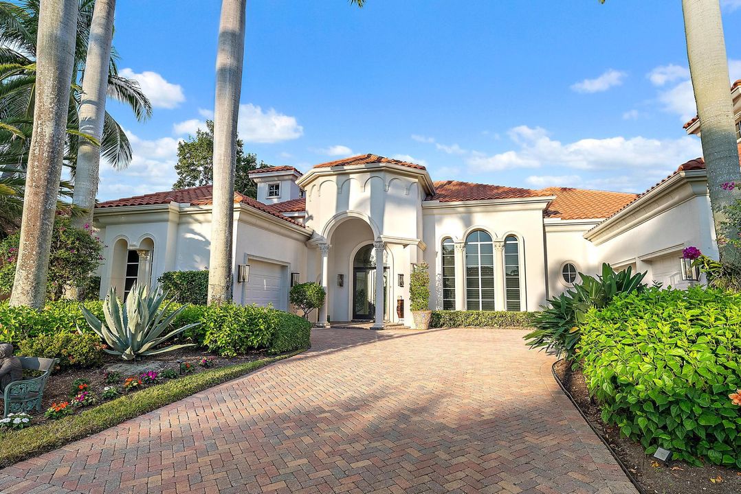 На продажу: $3,125,000 (4 спален, 4 ванн, 4750 Квадратных фут)